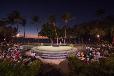 Old Lahaina Luau av equipment