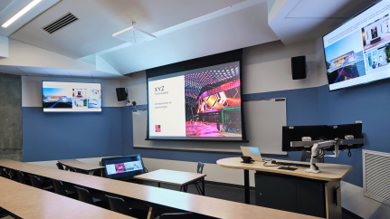 UQAM Installation of 6 bimodal amphitheaters, one bimodal classroom, and one active learning space.