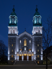 Cartier Theatre Dynamic architectural LED lighting