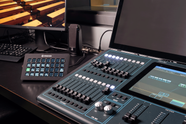 CRCHUM's full audiovisual control room