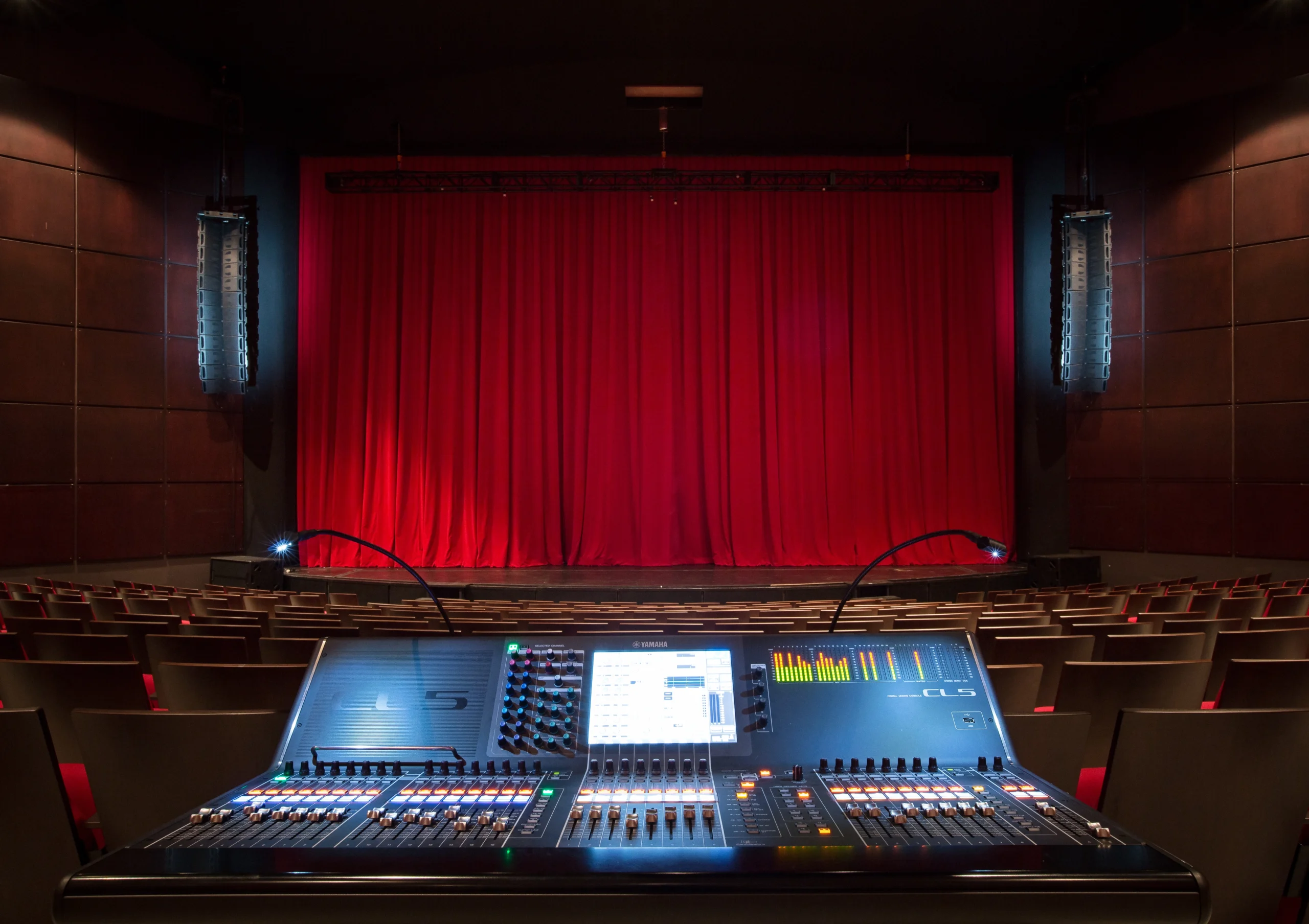 Console de mixage du théâtre Maurice O'Bready
